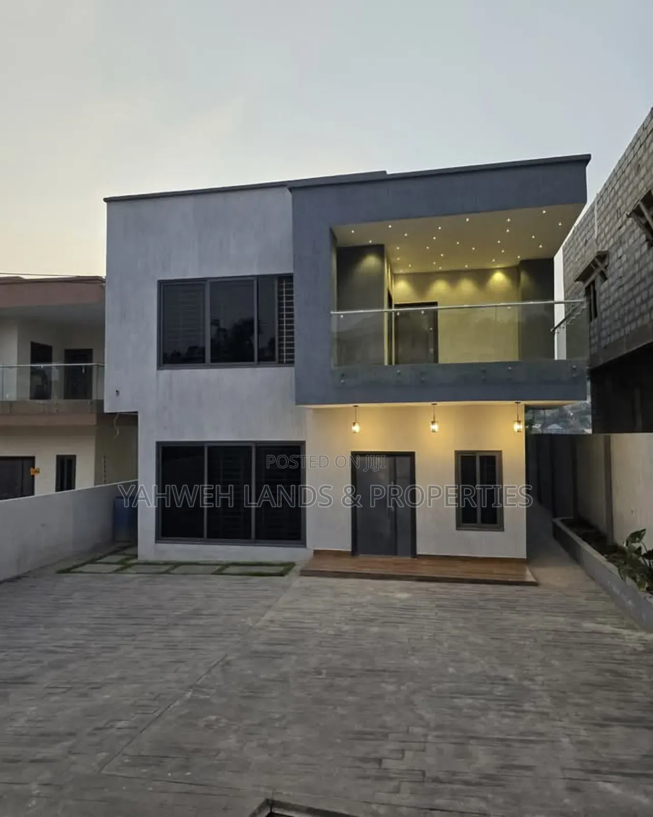 4bdrm House in Kwabenya for sale