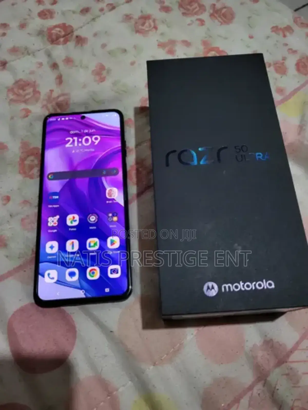 New Motorola Razr 50 Ultra 512 GB Black