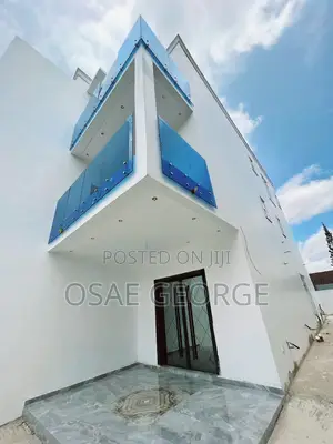 7bdrm Mansion in George Property, Accra Metropolitan for sale
