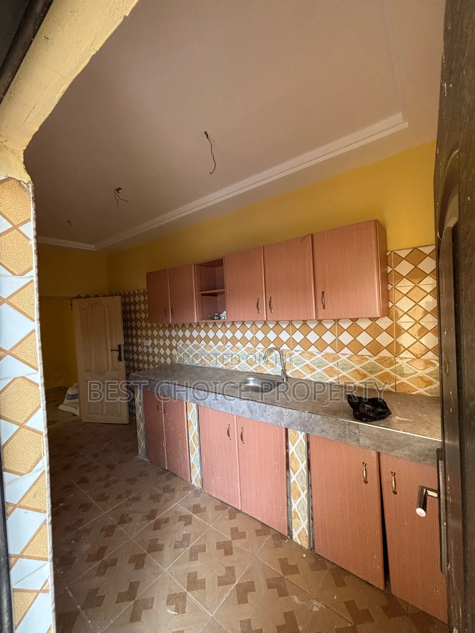 Chamber and Hall Sc Adenta New Legon