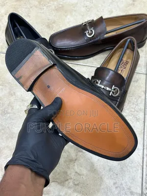 Classic High-End Salvatore Ferragamo Loafer