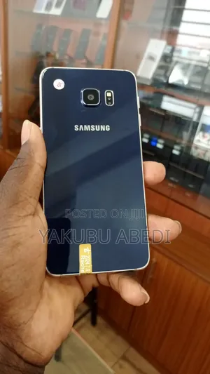 Samsung Galaxy S6 Edge Plus 32 GB Black