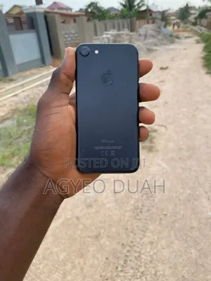 Apple iPhone 7 128 GB Black