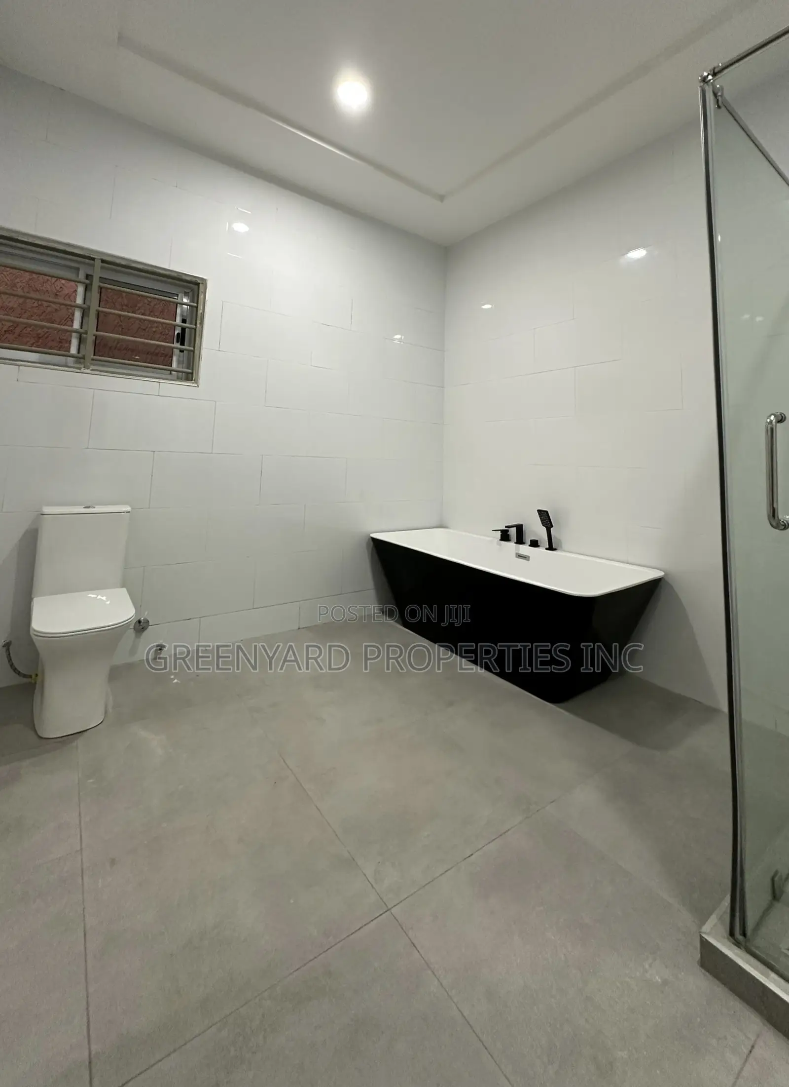 4bdrm House in Lakeside Estate for rent