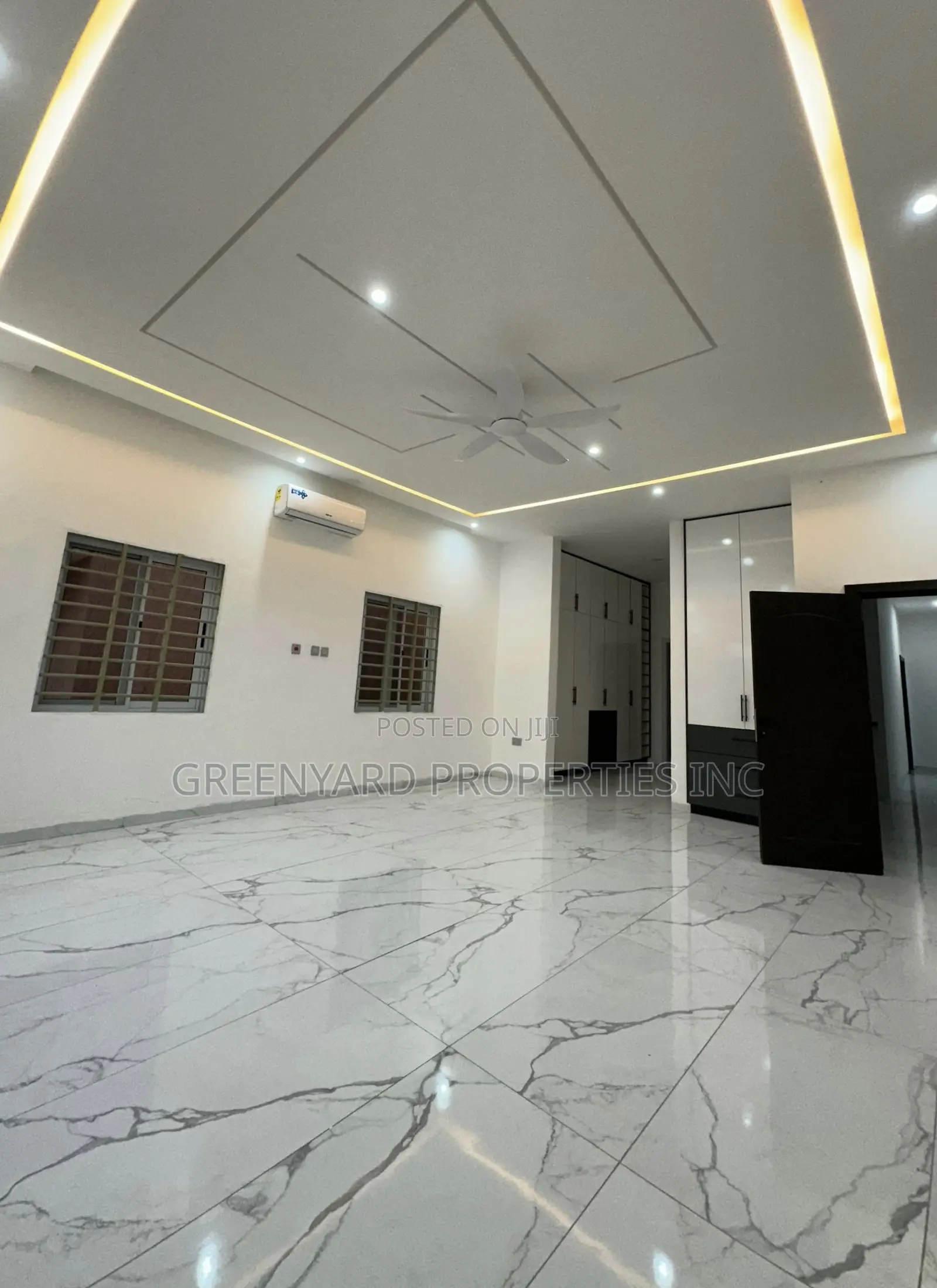 4bdrm House in Lakeside Estate for rent