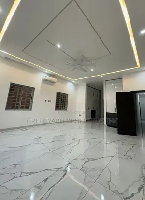 4bdrm House in Lakeside Estate for rent