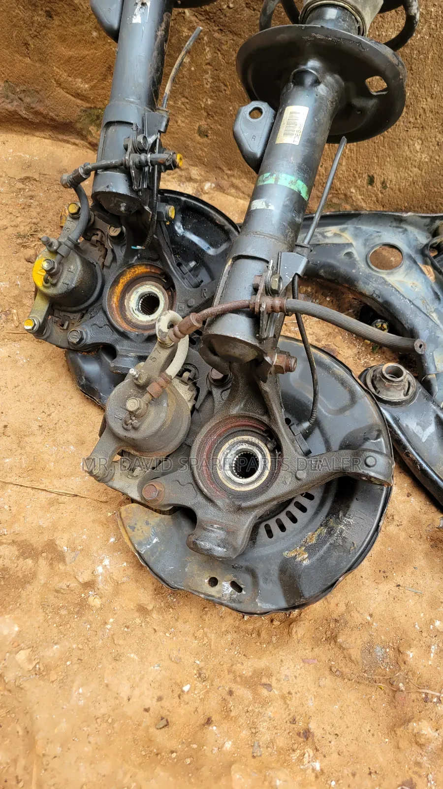 Toyota Vitz, Yaris, Belta Front Hub