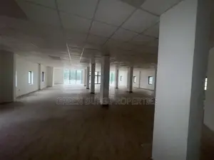 13bdrm Apartment in Green, East Legon for rent