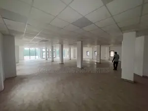 13bdrm Apartment in Green, East Legon for rent