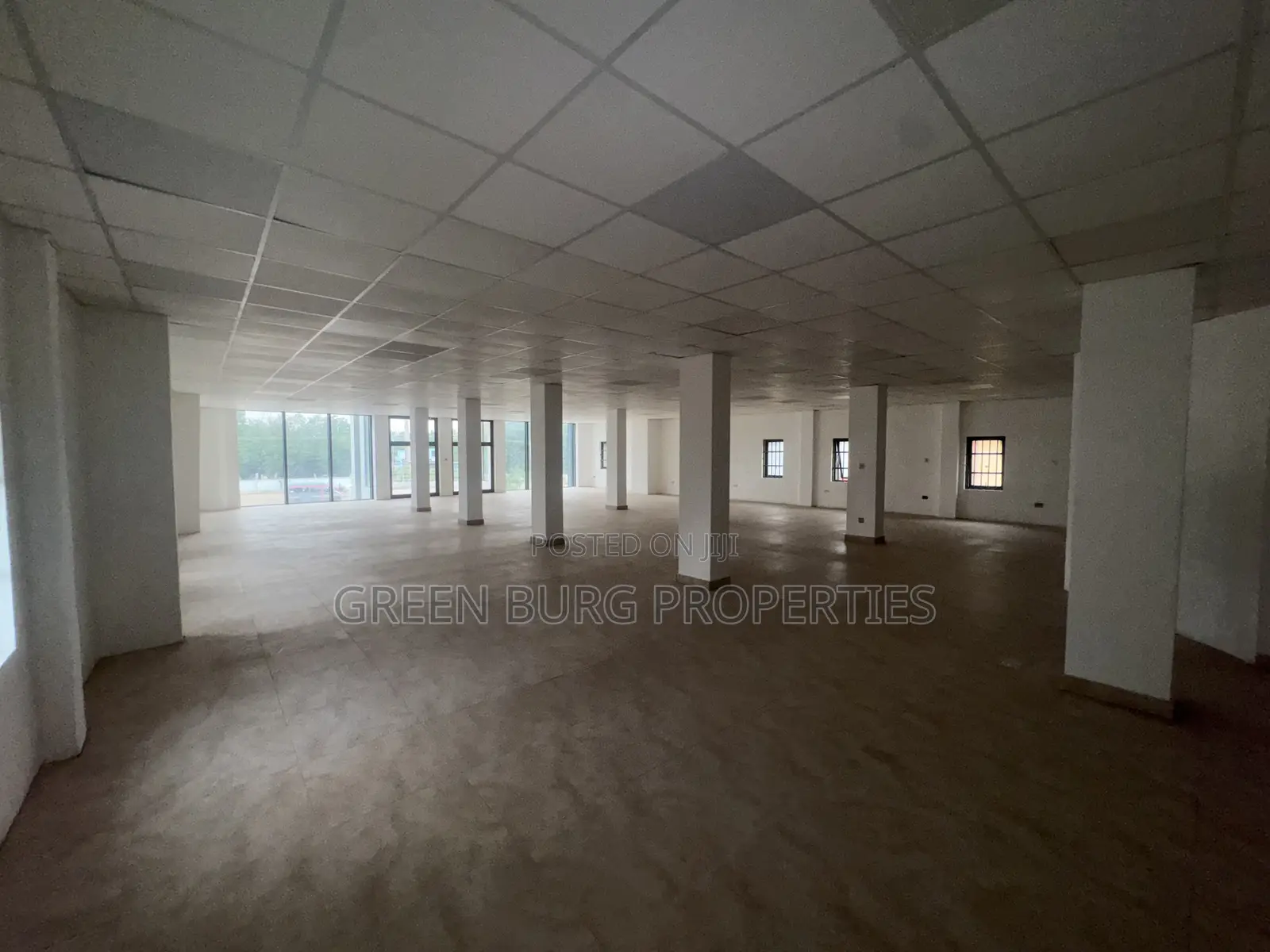 13bdrm Apartment in Green, East Legon for rent