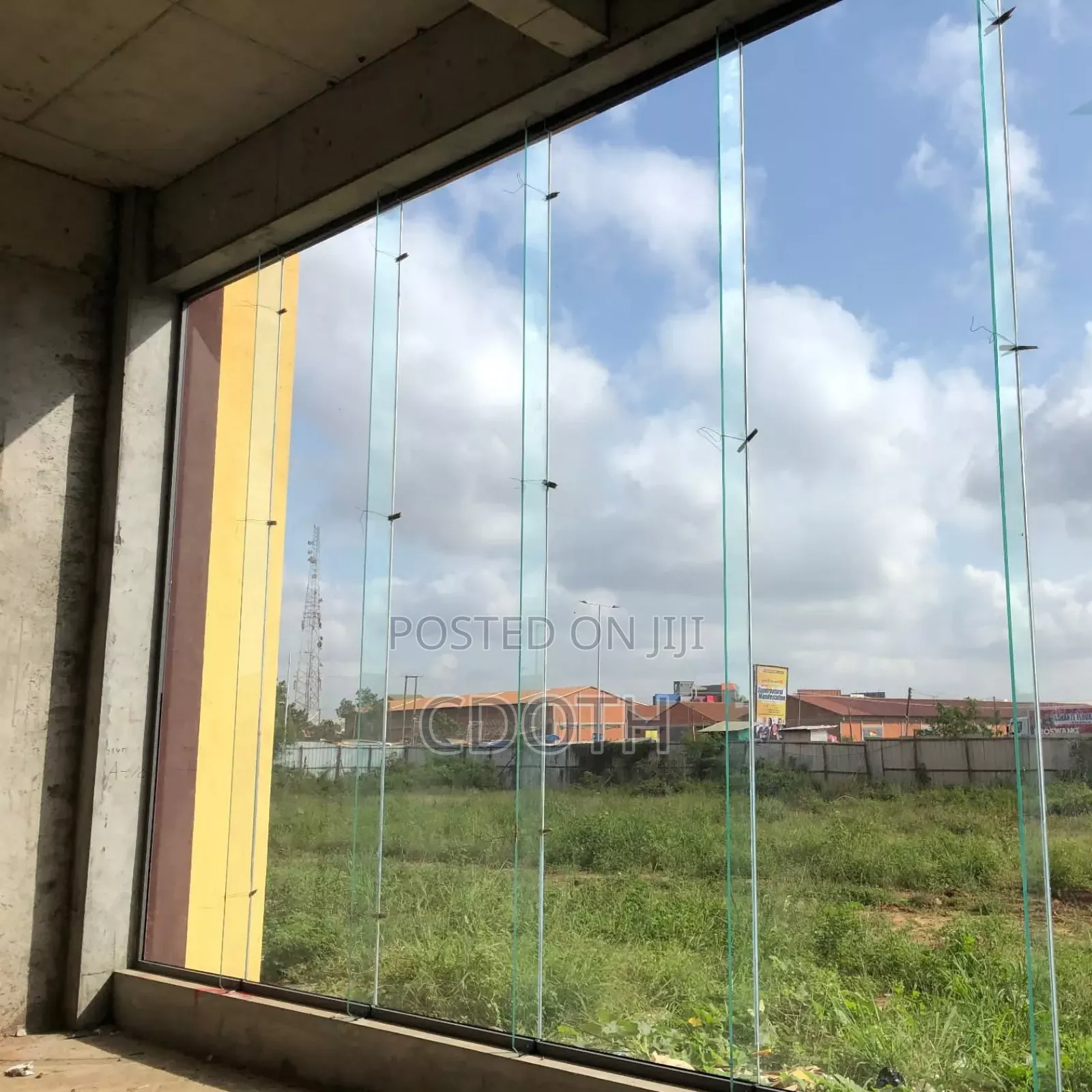 Glass Windows and Doors,Bathroom Glass Case,Office Cage Available.