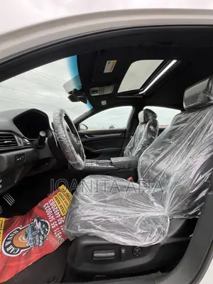 Honda Accord Touring 2.0T 2021 White