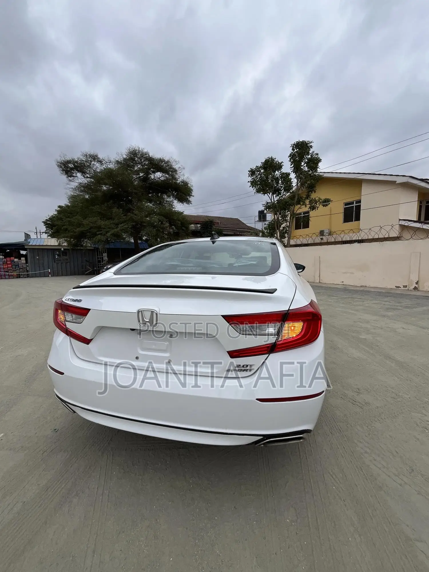 Honda Accord Touring 2.0T 2021 White