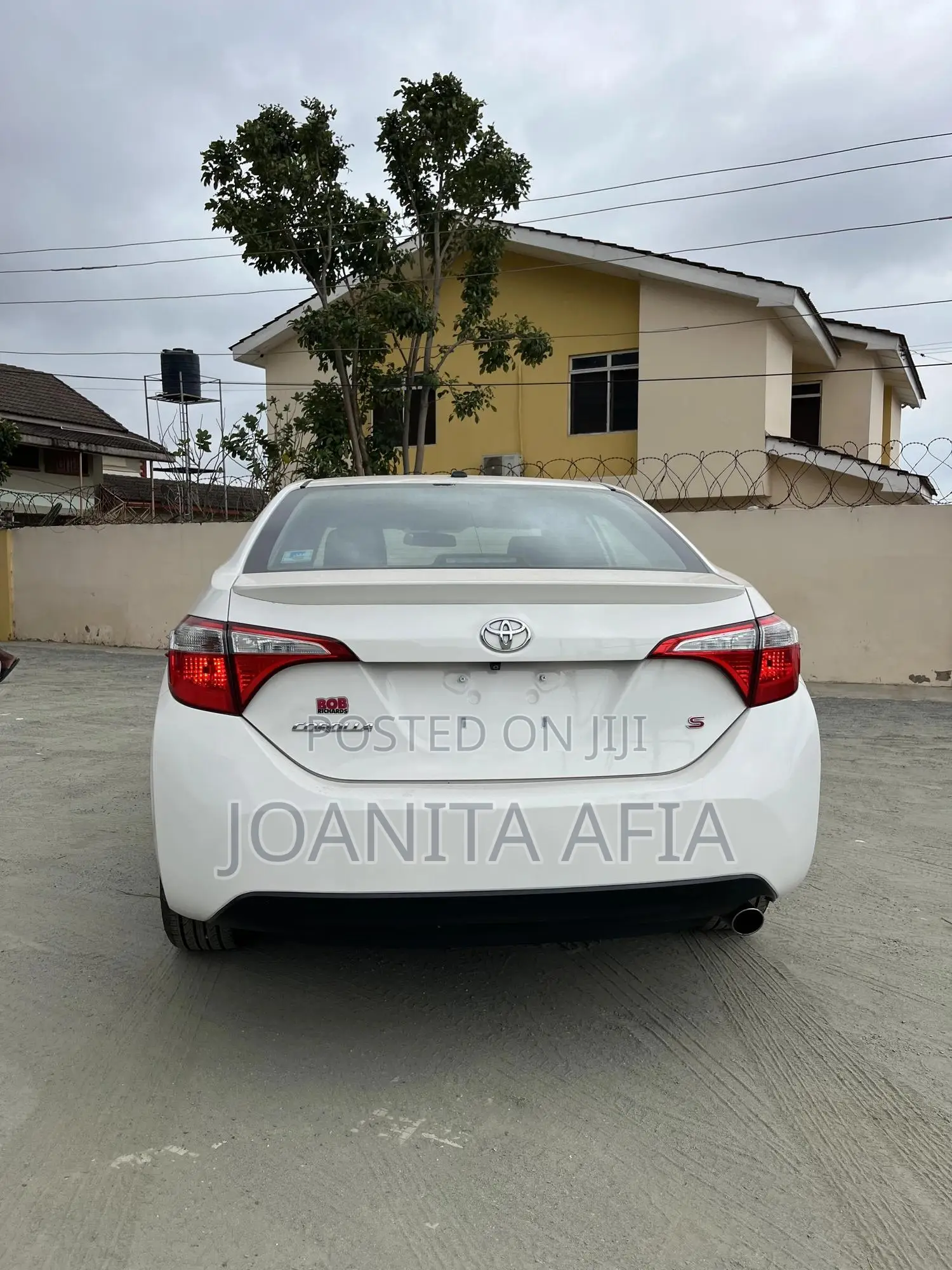 Toyota Corolla 2016 White