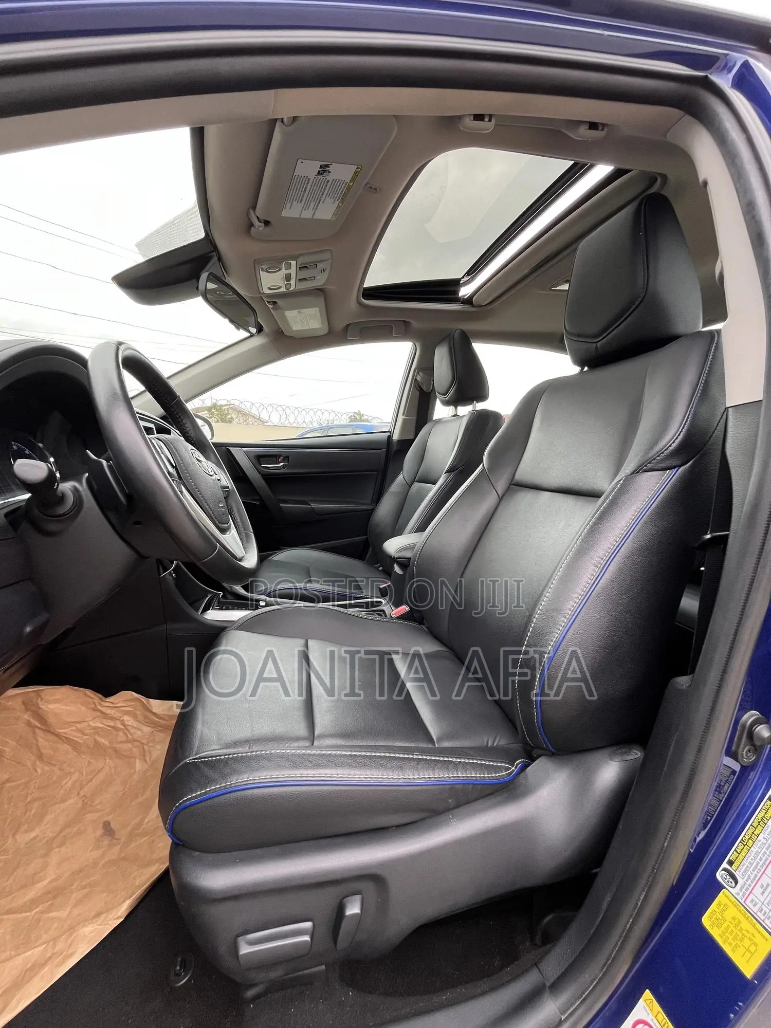 Toyota Corolla XSE 4dr Sedan (1.8L 4cyl CVT) 2017 Blue