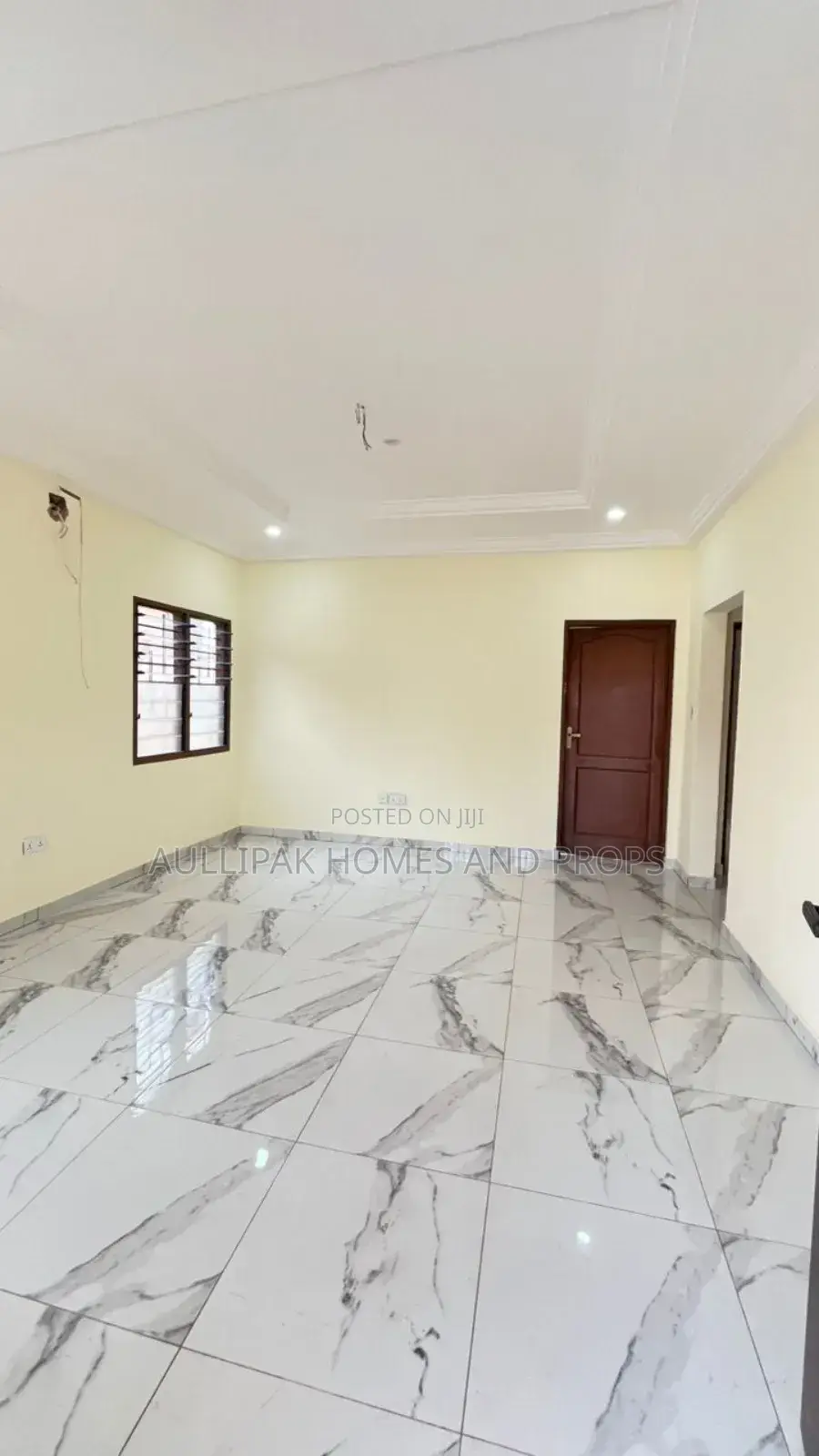 1bdrm Apartment in Lakeside for rent