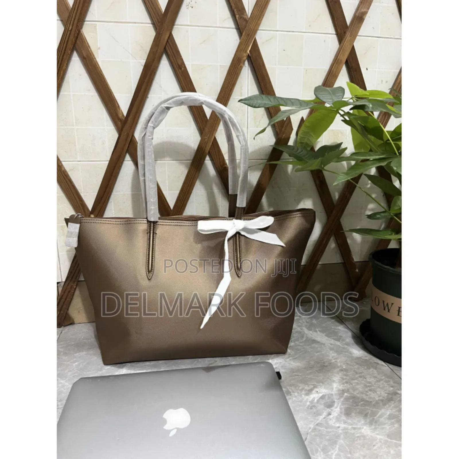 Lacoste Ladies Hand Bag