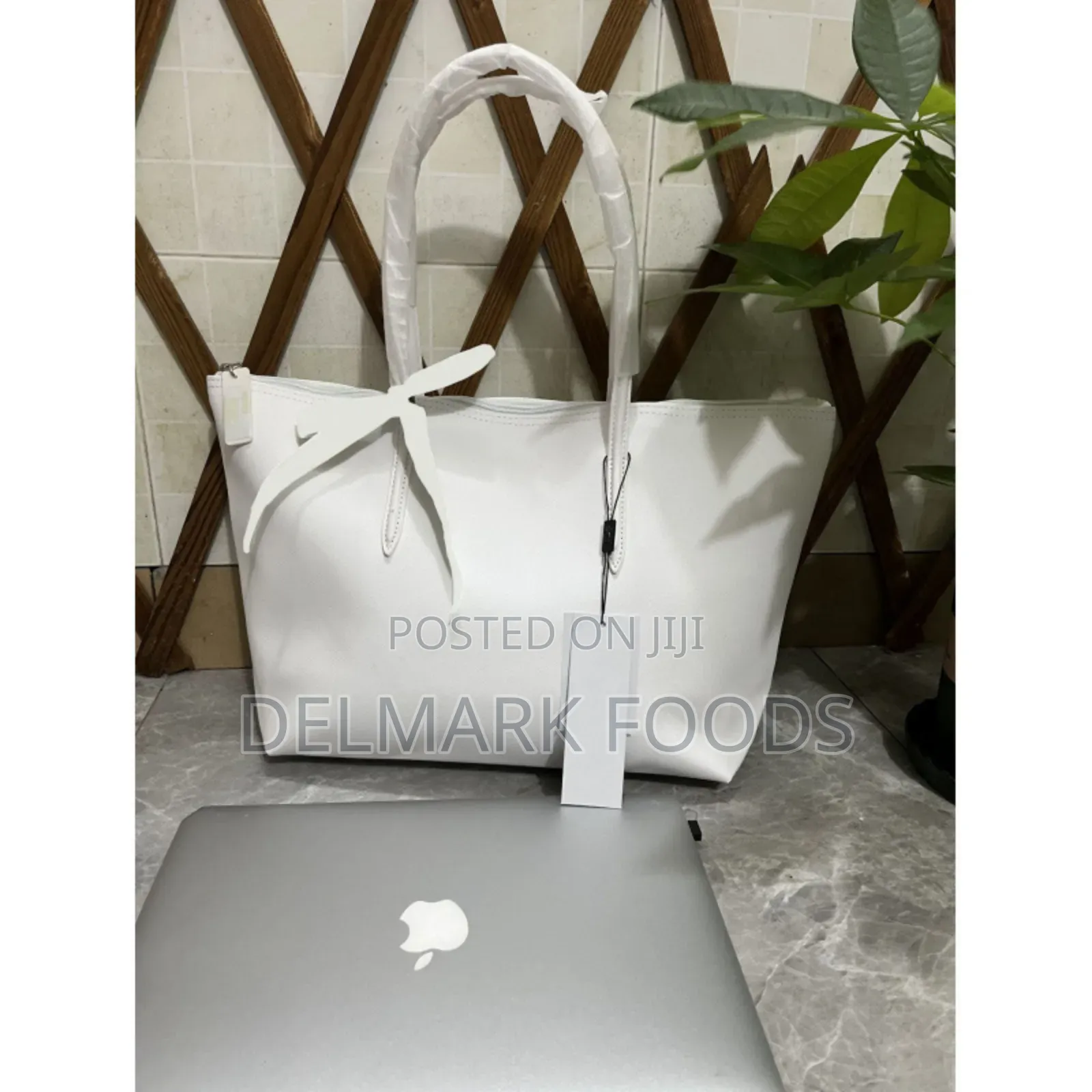 Lacoste Ladies Hand Bag