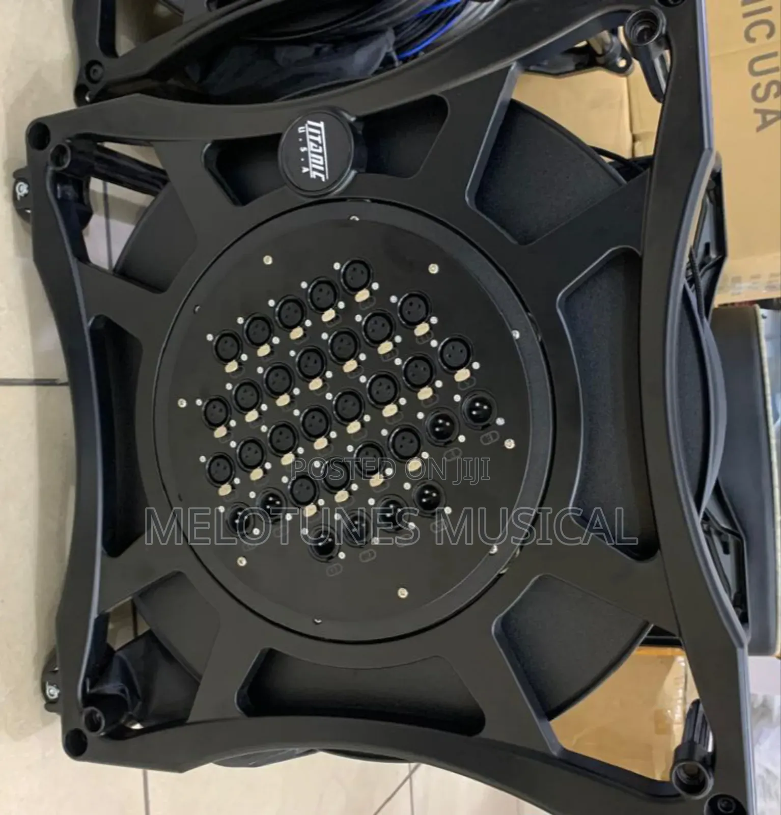 Titanic Usa 24-Channel Audiolink, 8output