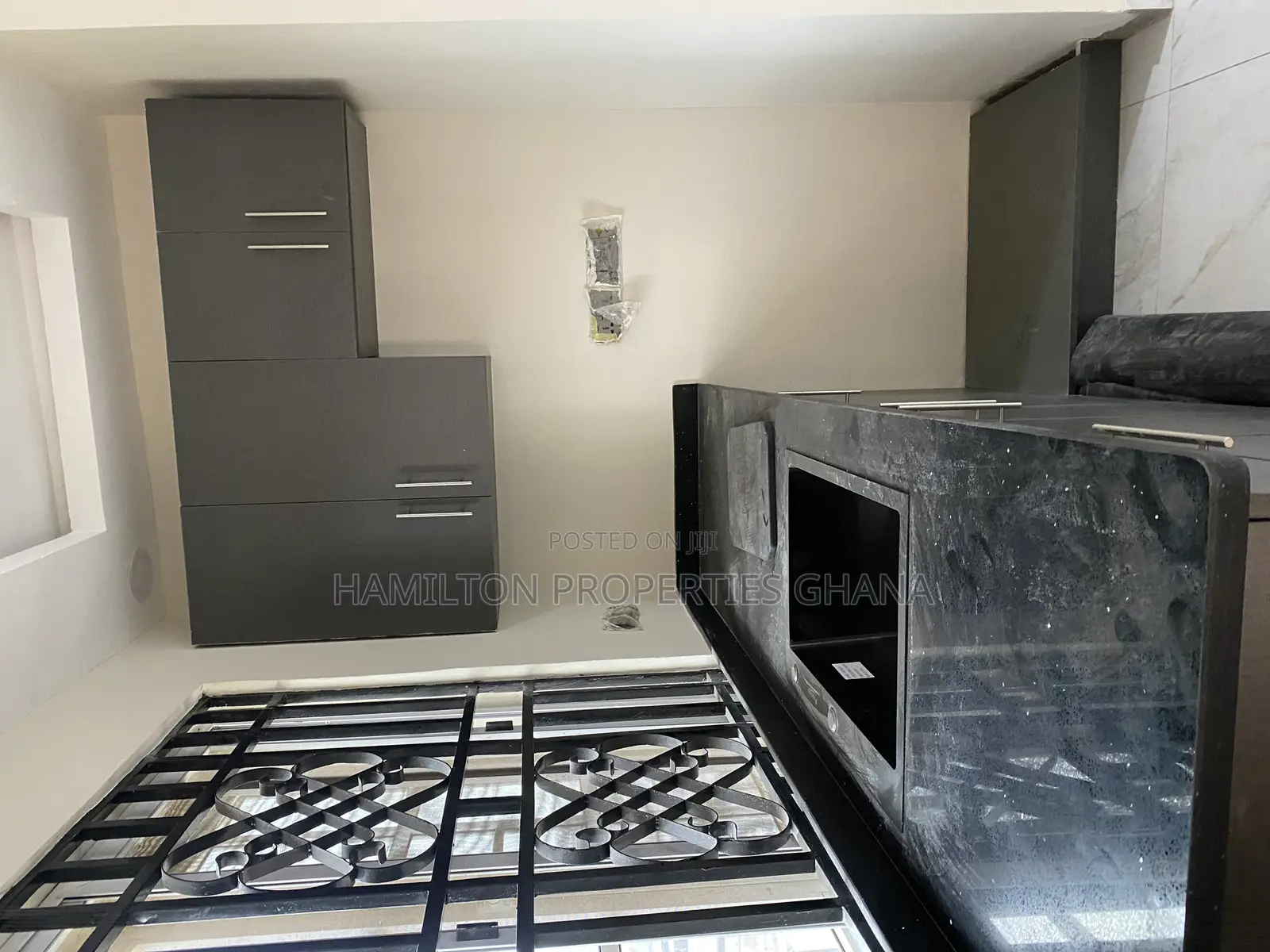 1bdrm Apartment in American House, East Legon for rent