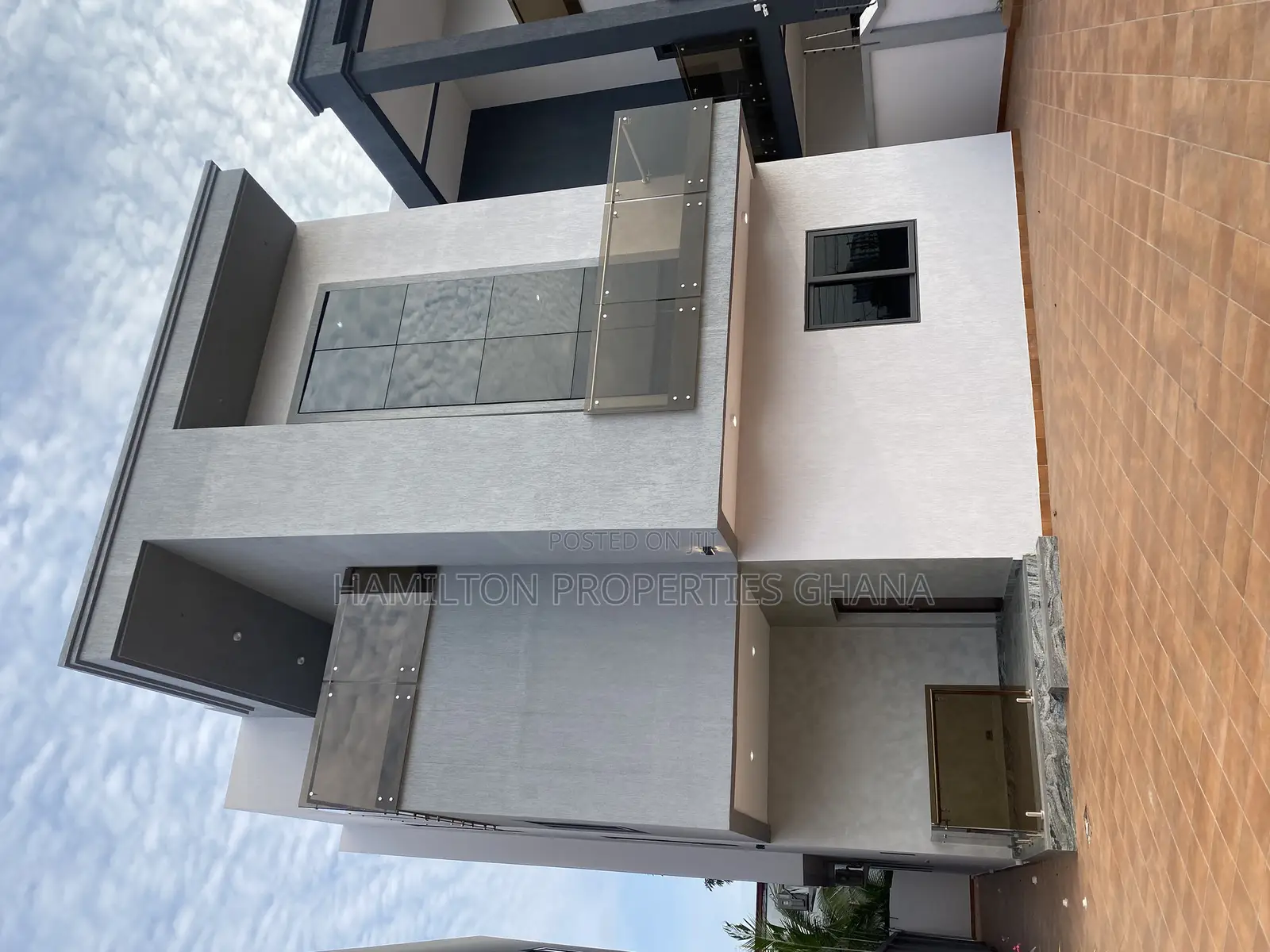 4bdrm Mansion in East Legon Lagos for rent