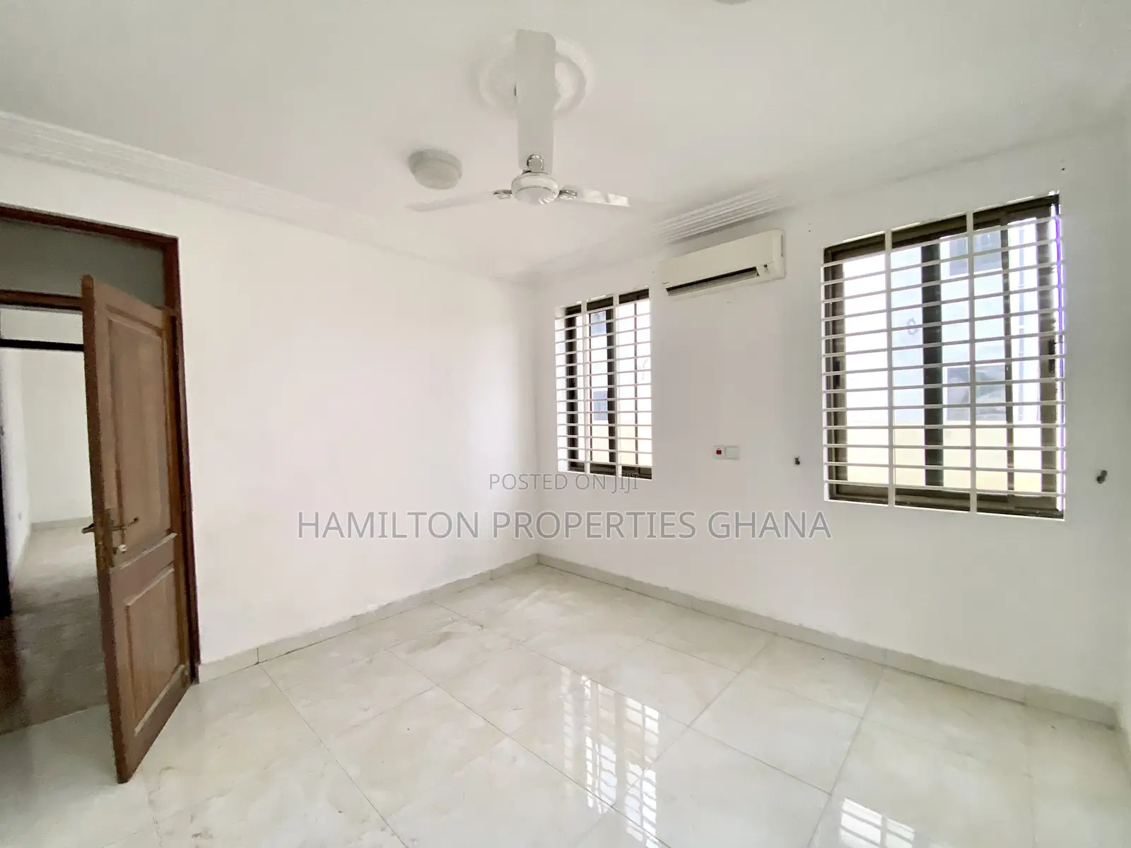 3bdrm Apartment in American House, East Legon for rent