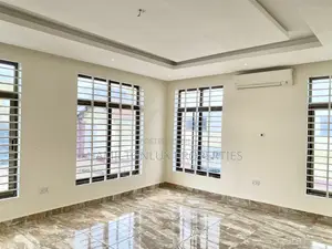3bdrm Apartment in American House, East Legon for rent