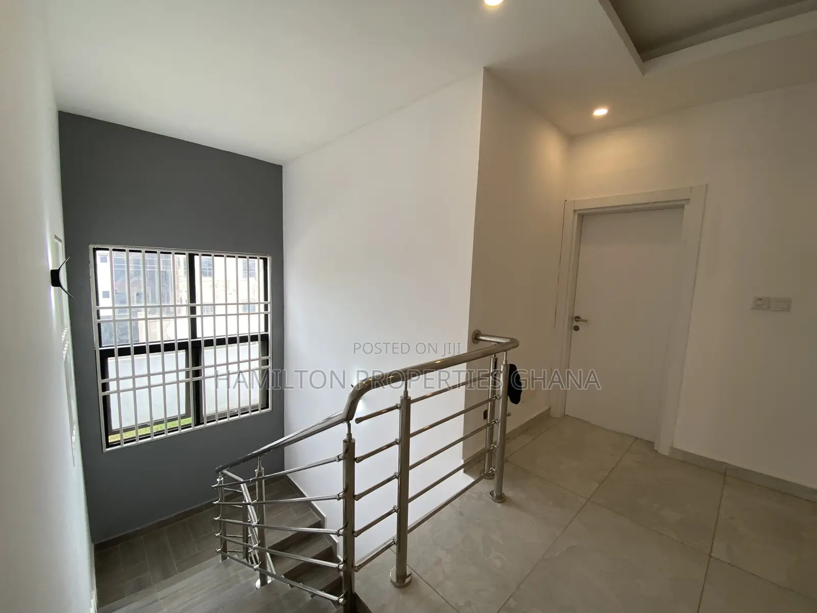 4bdrm House in Boundary Road, East Legon for sale