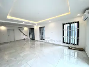4bdrm House in Boundary Road, East Legon for sale