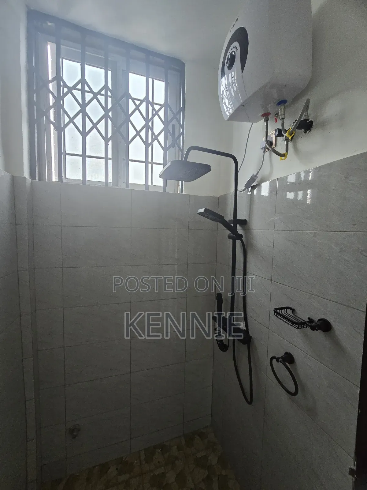 3bdrm Apartment in Amasaman for rent