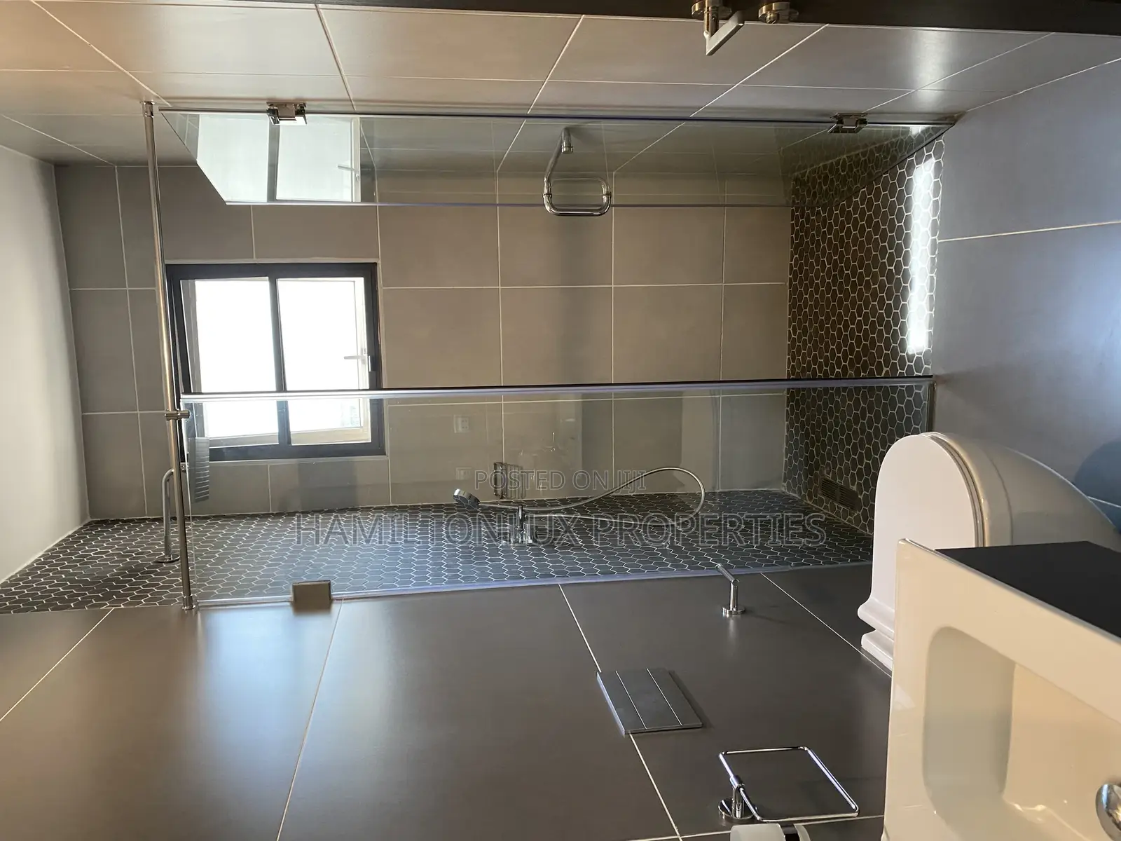 Furnished 2bdrm Apartment in 567, Tseaddo for sale