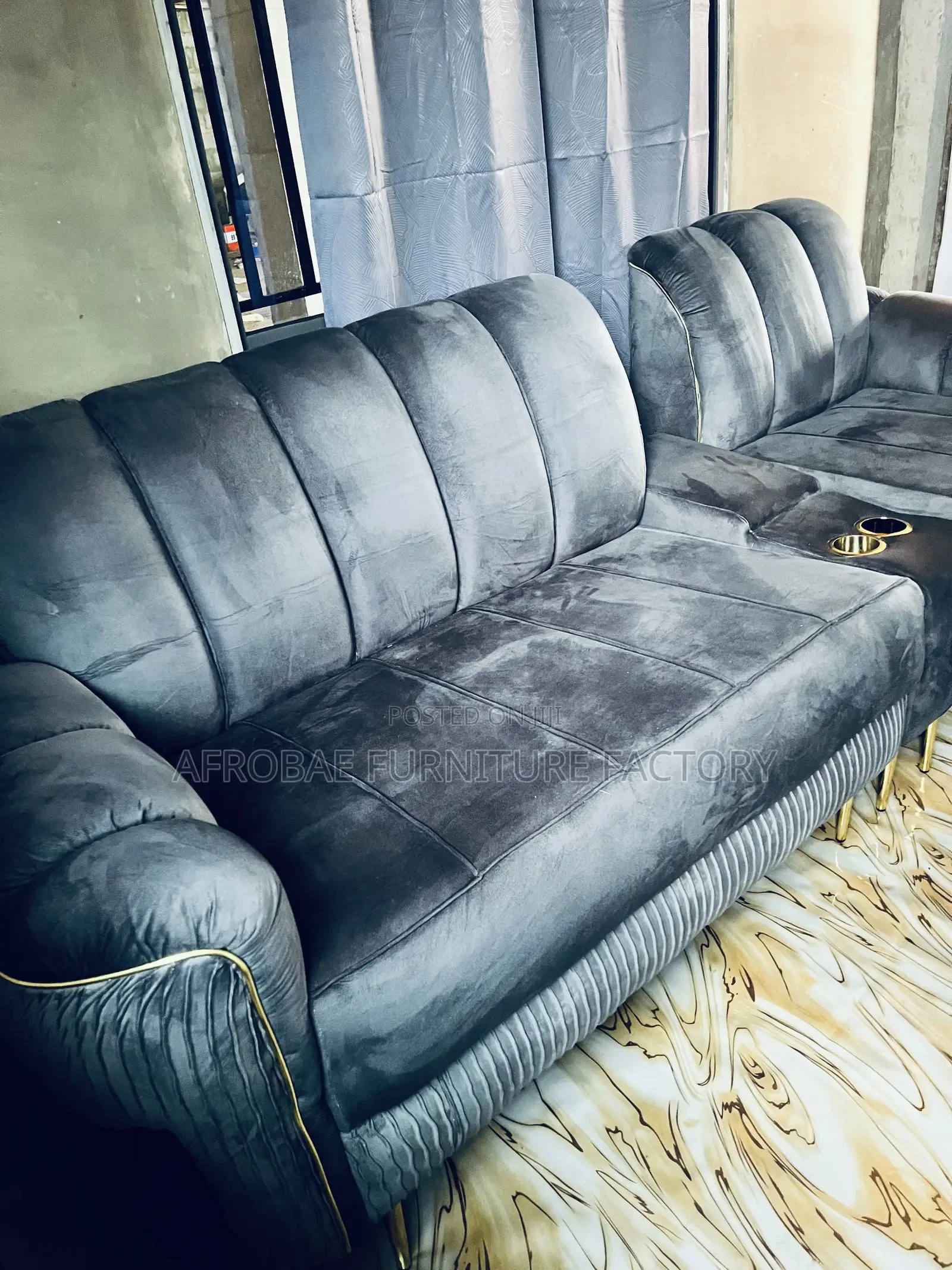Modern Sectional Sofa Chair