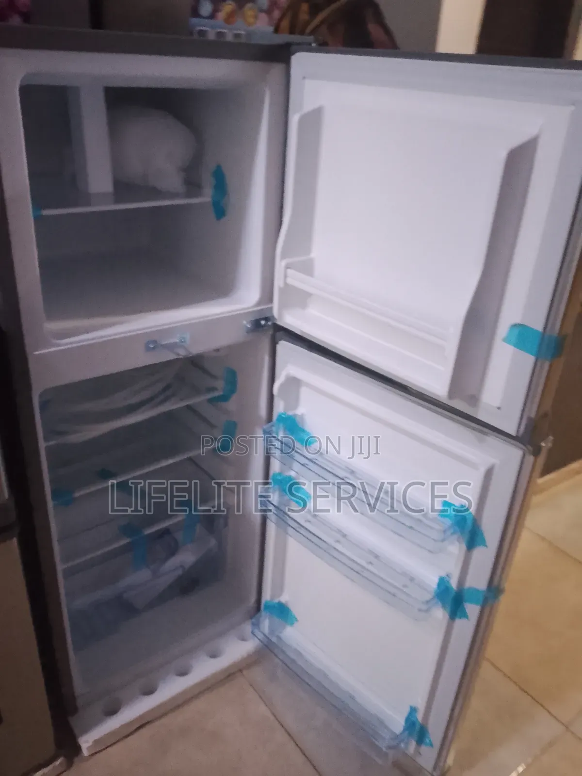 Pearl Top Freezer Fridge ^ 108 Litres