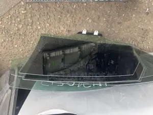 Honda Civic 2021 Window Glass