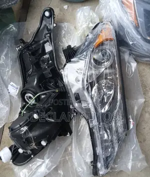 Toyota Rav 4 2013 Headlight