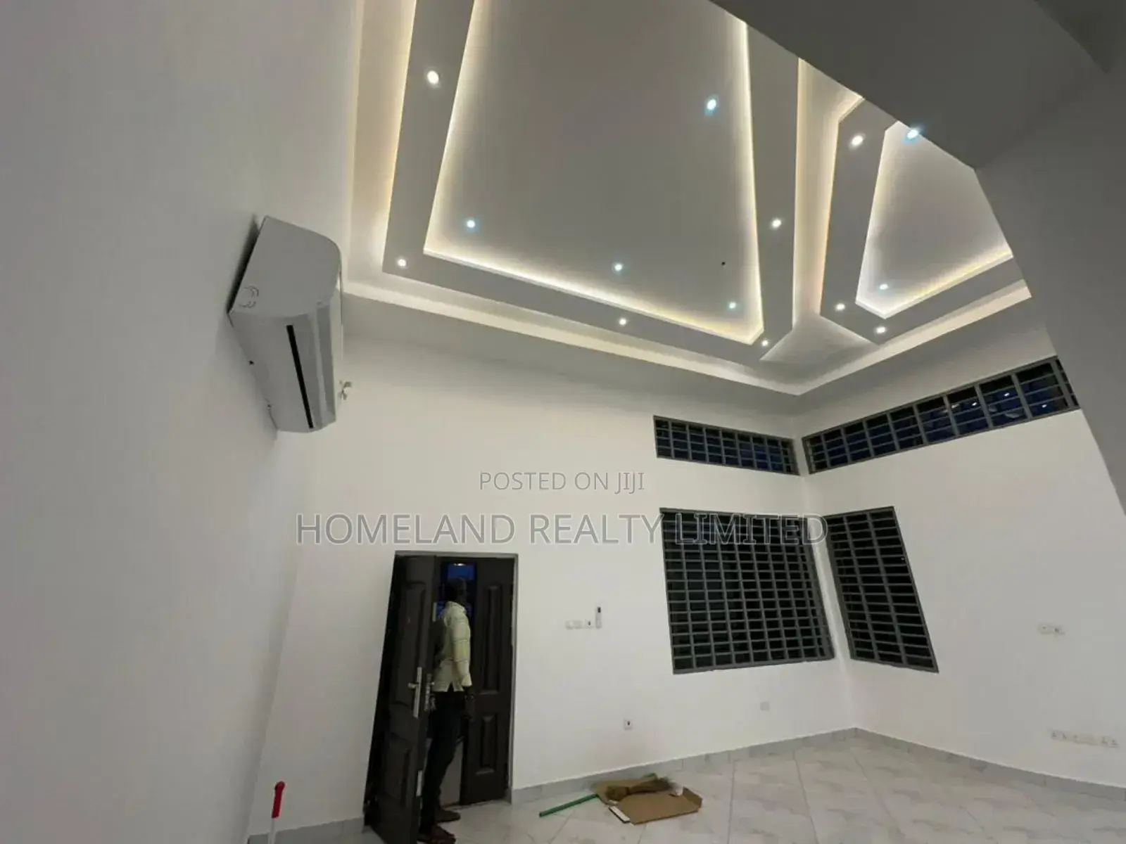 Furnished 4bdrm Duplex in Taxi Rank, Adenta for rent