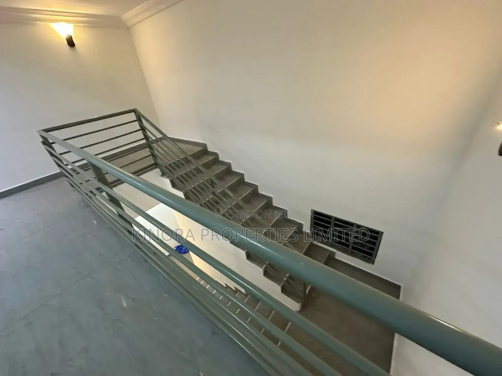 Furnished 4bdrm Duplex in Taxi Rank, Adenta for rent