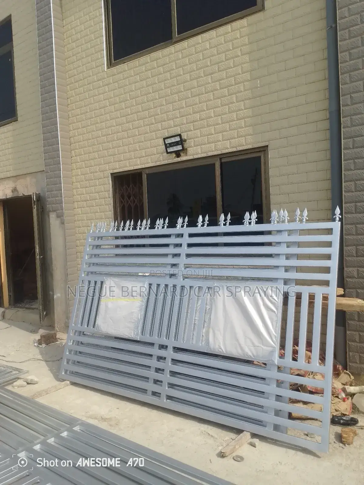 Doors Spraying or Window Spraying