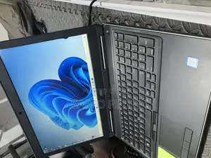 Laptop Dell Precision 7520 32GB Intel Core I7 SSD 1T