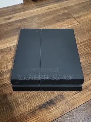 Ps4 Standard Edition Bundle – 1 Controller + 5 Games