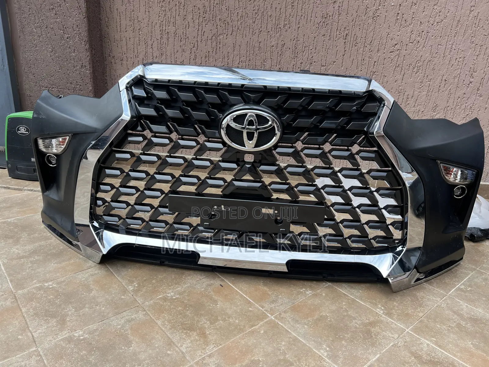 Toyota 4-Runner Front and Back Complete Bumper