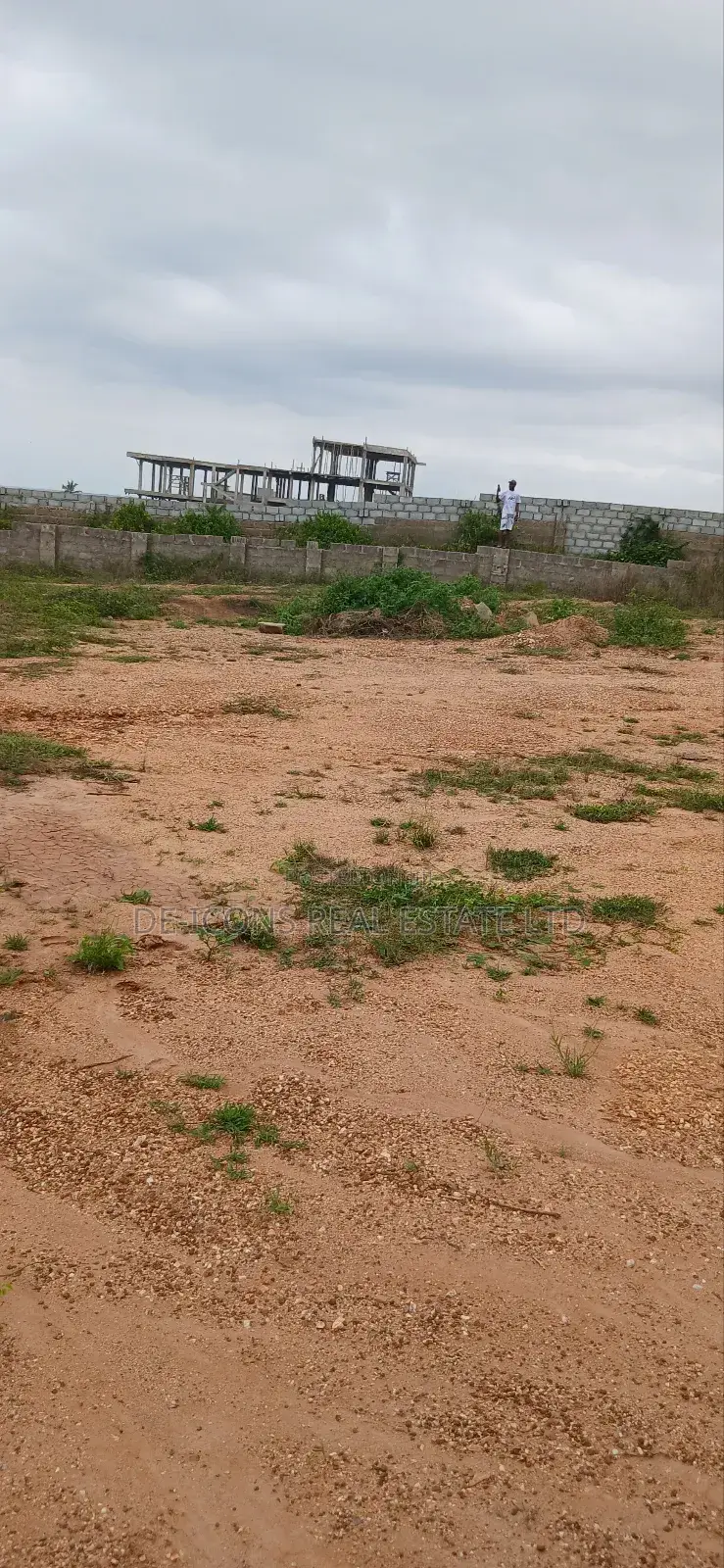 Beachfront Land for Sale at Dawa Near Nyanyano