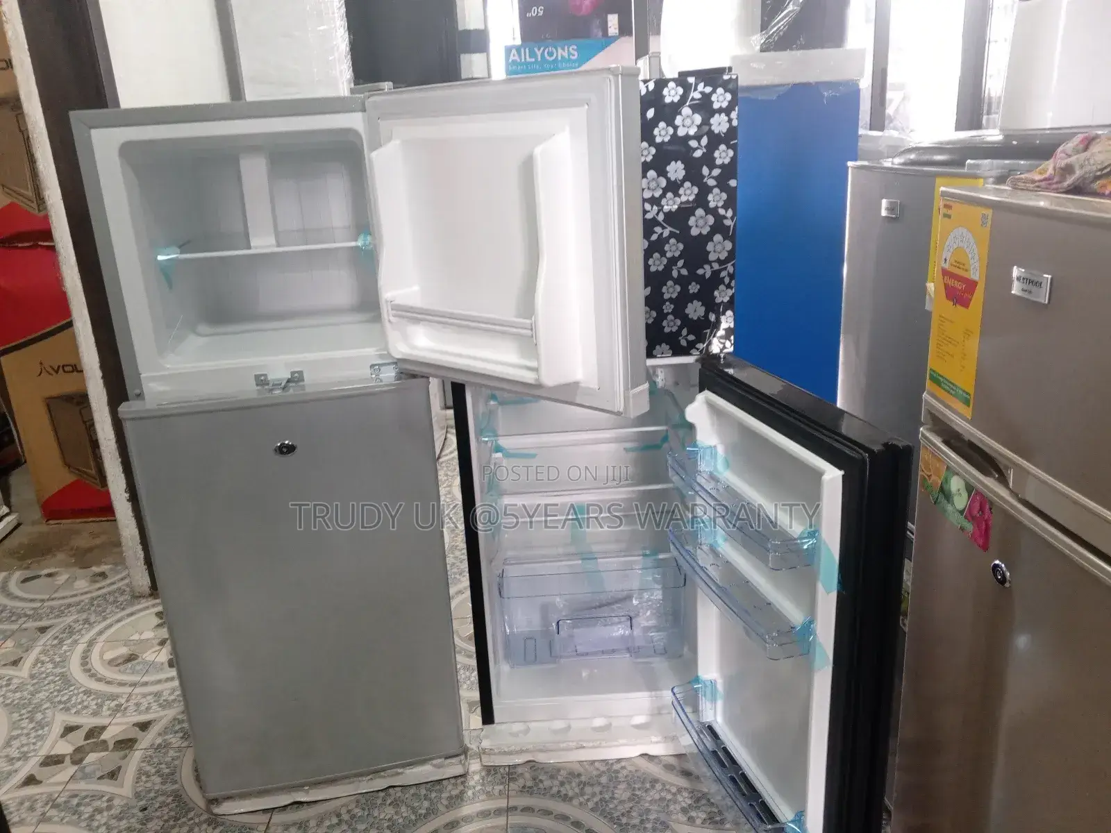108l Westpool Fridge-Freezer Powerful Compressor Refrigerator