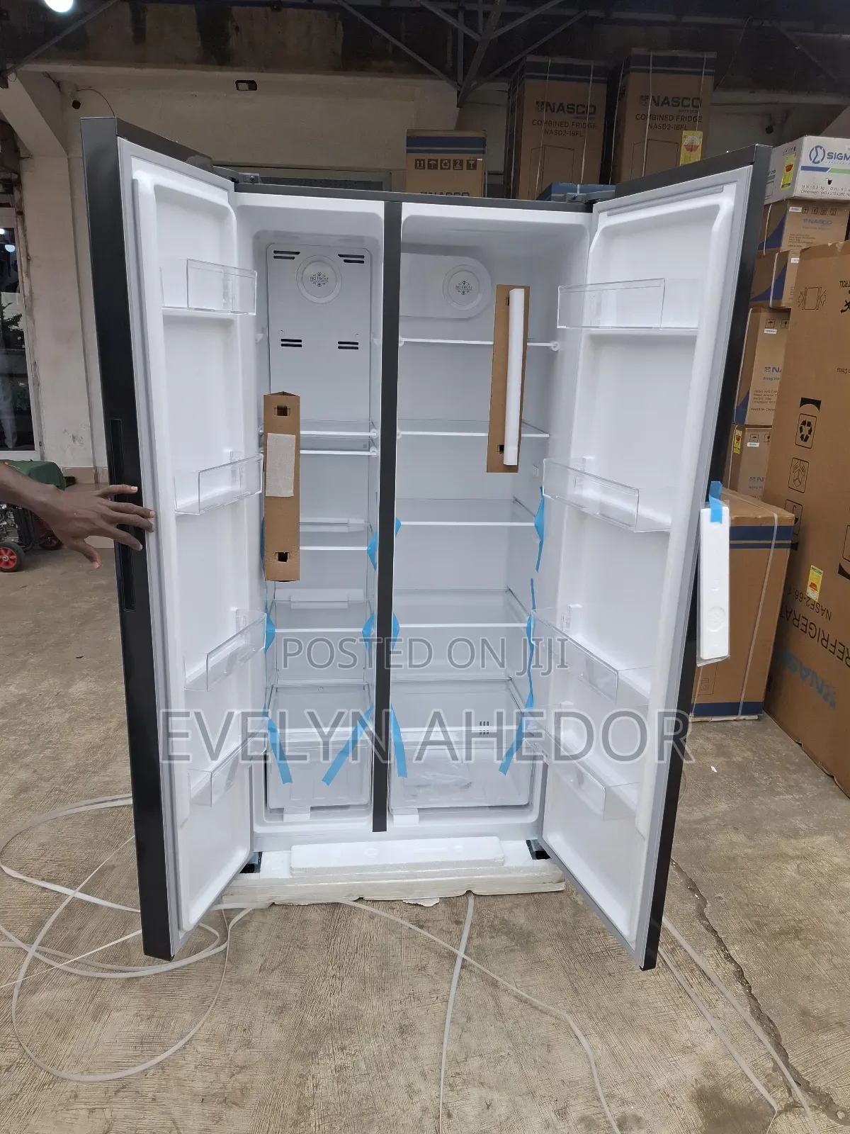 Black Mirror Side by Side Pearl Fridge 521litres