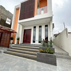 4bdrm House in East Legon, Bawaleshie for sale