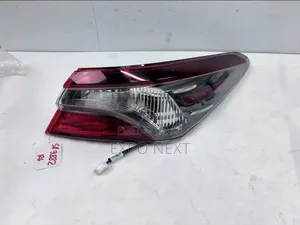 2018-2023 Toyota Camry Halogen Right Tail Light