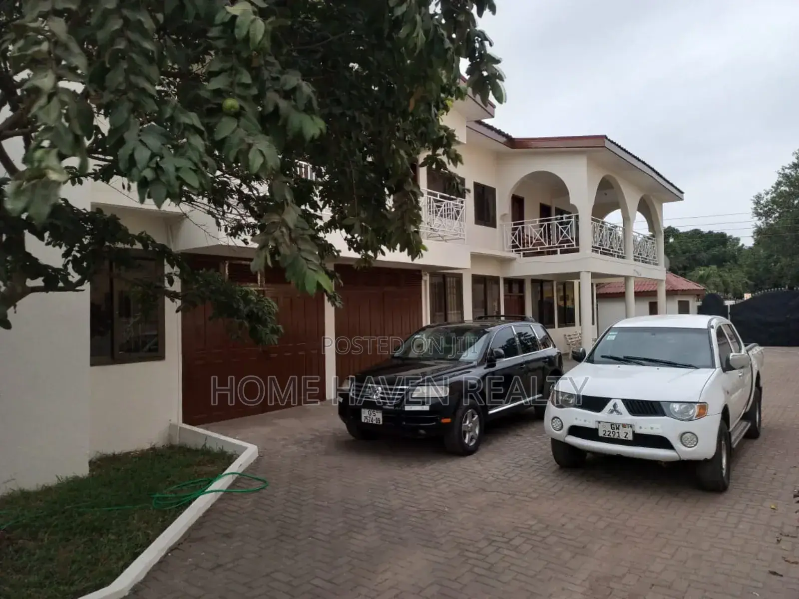 6bdrm House in Haasto Total, Haatso for sale