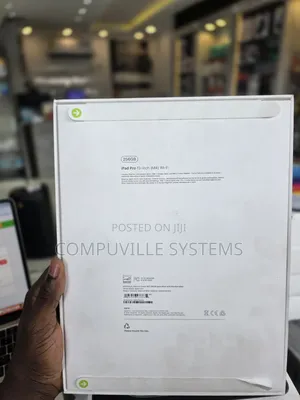 New Apple iPad Pro 13 (2024) 256 GB Black