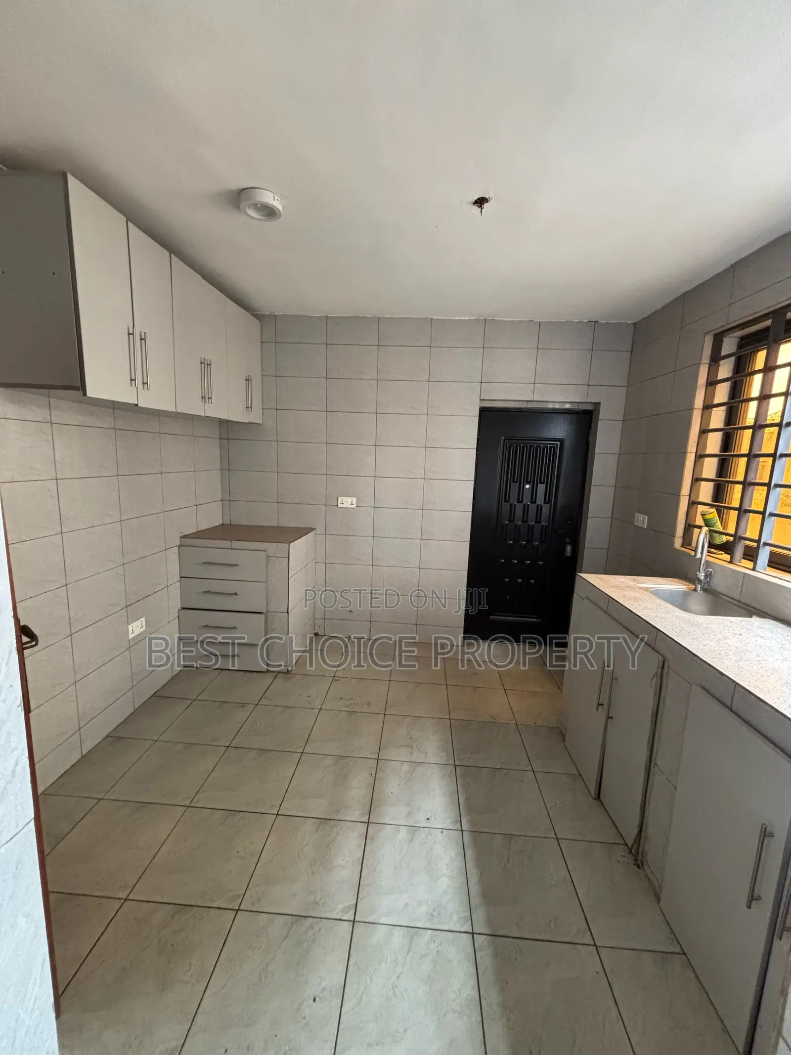Ex-Two Bedroom Apartment for Rent at Adenta New Legon