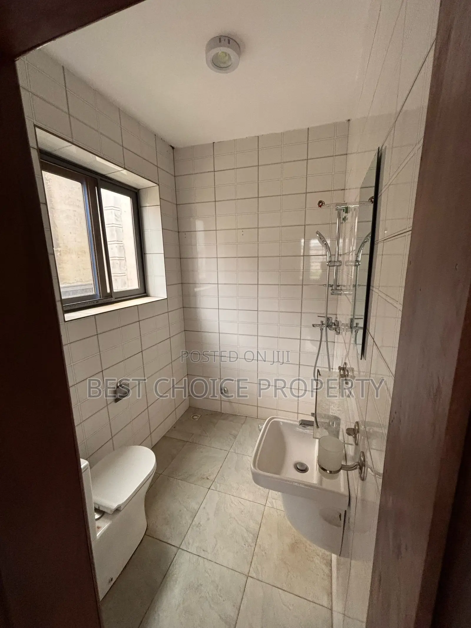Ex-Two Bedroom Apartment for Rent at Adenta New Legon